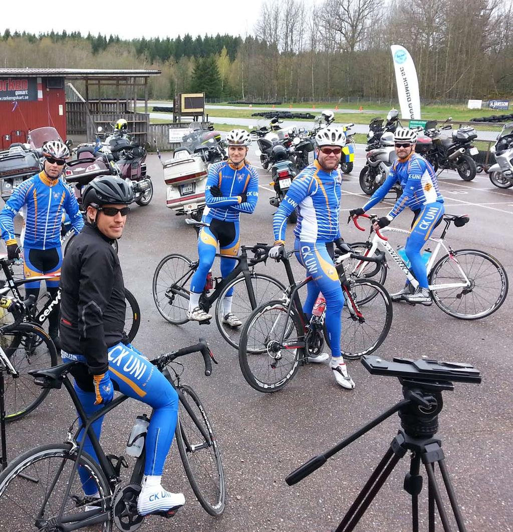Prova-På-Dag - Första Dagtouringen till Roslagen Bilden är från ordonnansavrostningen på Rörken 1 maj som också blev TV-program.