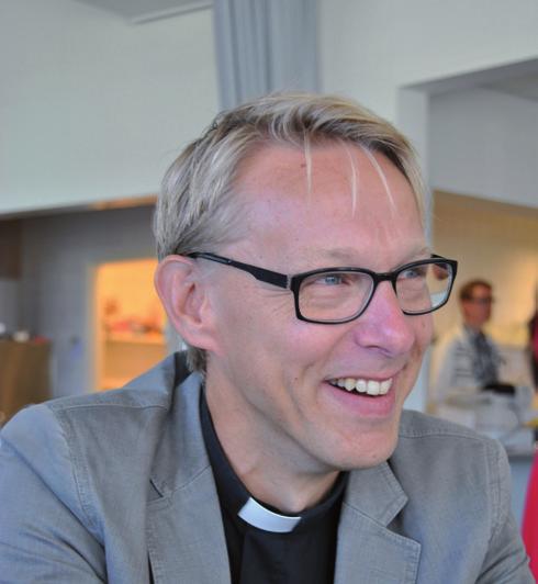 En glimt av tacksamhet Min morfar växte upp i en liten by utanför Glommersträsk, på gränsen mellan Västerbotten och Norrbotten. Hans utbildning utgjordes av en sexårig folkskola.
