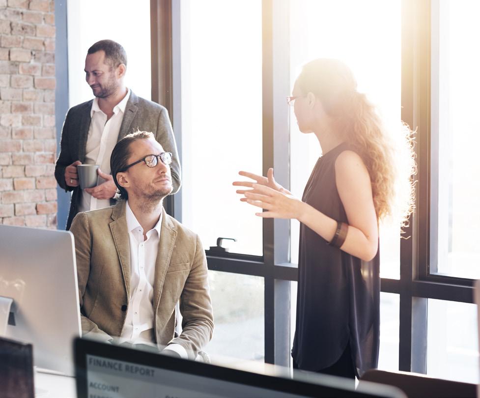 Digital marknadföring och affärsutveckling Hur påverkar digitaliseringen din affär? Den digitala transformationen vänder upp och ner på förutsättningarna för marknadsföring och affärsmodeller.