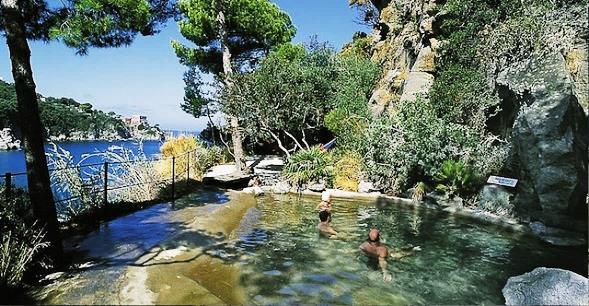 Resor 2018 MÅ BRA RESA TILL ITALIEN - Ischia med termalbad och vandring Följ med på en resa som får dig att må bra: italiensk mat o vin, varma termalbad och lättare vandringar.