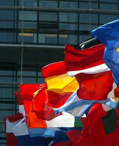 18 Sveriges fyra grundlagar EU och våra grundlagar Sveriges medlemskap i Europeiska uni-onen (EU) innebär att riksdagen inte ensam fattar beslut om de lagar som ska gälla i Sverige.