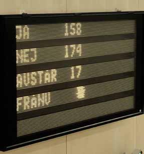 14 Parlamentarisk granskning Misstroendeförklaring Kristdemokraterna, Centerpartiet och Miljöpartiet stod för 175 röster. För att få regeringen på fall behövdes alltså alla 175 ledamöternas röster.