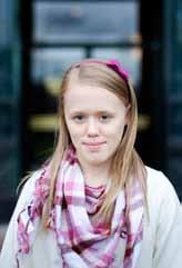 16 Rättslig granskning Justitieombudsmannen UNGDOMAR BERÄTTAR Foto: Ulrica Zwenger Ida Lindgren Domsjö Carl Andersson Ett bra sätt att kontrollera makten är med hjälp av media.