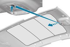 Ergonomi och komfort Panoramatak Dess elmanövrerade skyddsgardin används för att förbättra värme- och den akustiska komforten i bilen.