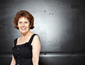 Musik - Vården - Offentliga arrangörer April/maj FRANSKA FAVORITER Sångerskan Maud Sparrman och pianisten Stefan Vidmark tar publiken med på en musikalisk resa genom det franska 1900-talet.