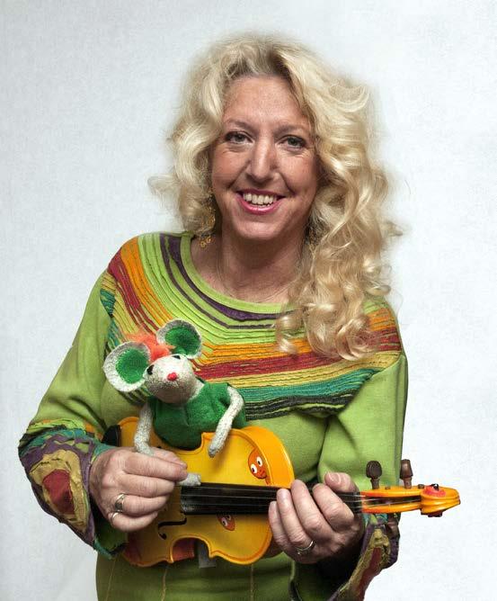 Musik Svängig musiklek för de allra minsta - Skolor - Offentliga arrangörer Jan/feb BAS & BUS Svängig musiklek kring en kontrabas, för de allra minsta barnen. Med Kerstin Wikström och Lars Ericsson.