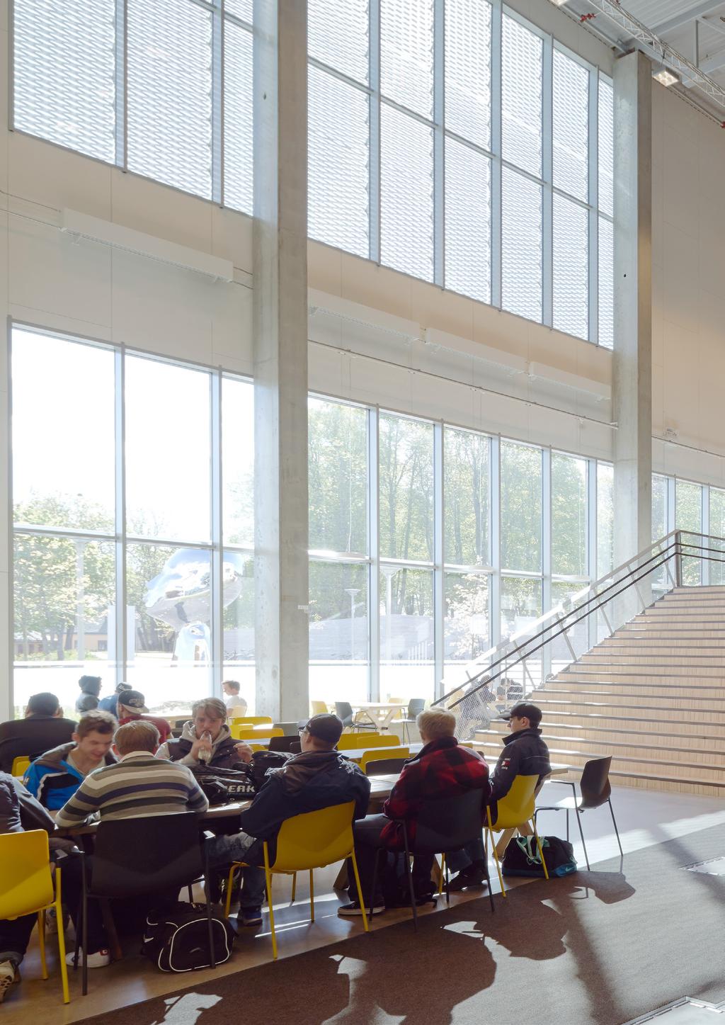 FOTO: ÅKE E:SON LINDMAN God arkitektur skapar möten mellan människor. Verksamheter öppnas upp och bjuder in till interaktion med nya aktörer.