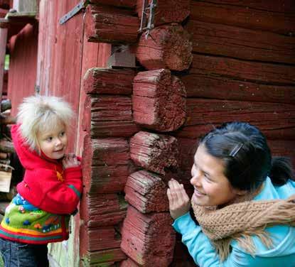 Lär känna världsarven Den här boken beskriver Sveriges femton världsarv. Ett världsarv är en särskilt värdefull kultur- eller naturmiljö som visar på människans eller jordens historia.