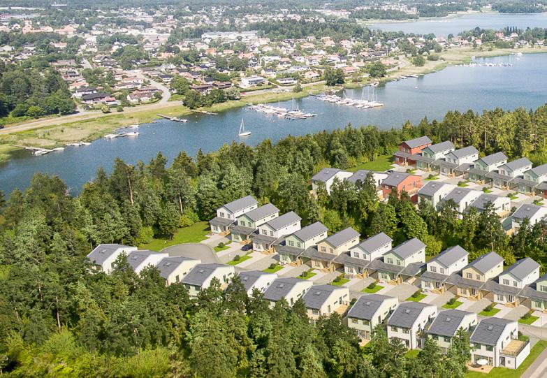 2 NORRTÄLJE / BRF BJÖRNÖ VIK 1 BO I BJÖRNÖVIK Mitt i naturen och nära till stan Välkommen till Björnöviks första bostadsrättsförening, natursköna Brf Björnö Vik 1 i Norrtälje!