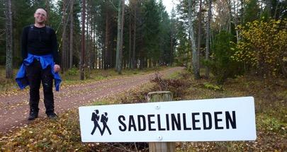 När hyresvärdinnans dotter kom hem från en ur pojkvännens brottsregister.