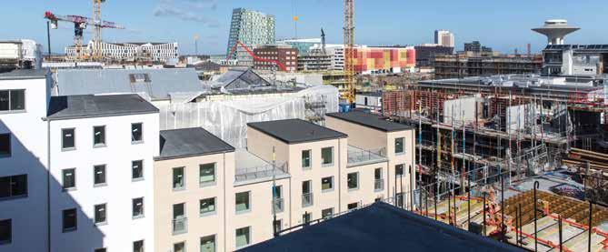 Under mottot attraktivt och hållbart byggande lockar expansiva Hyllie med välplanerade, klimatsmarta och hållbara bostäder i exceptionellt bra läge. på helgjuten platta.