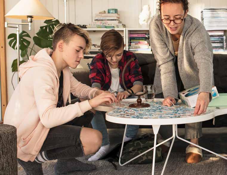 Hållbar inomhuskomfort varje dag BBR - BOVERKETS BYGGREGLER Från och med 2010 gäller stränga byggregler gällande energiåtgång och installerad effekt för eluppvärmda hus och from 2013 har man även