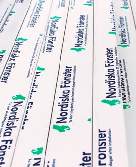 terminal nära dig. Produkten är säkerhetsemballerad inför färd och står redo på pall. Vissa av våra produkter levereras med glaskassetten separat.