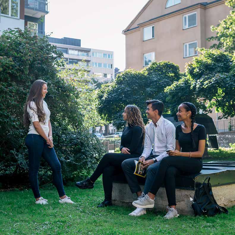 Elevkårer har bildats på skolorna för att tillvarata elevernas intressen och sätta guldkant på tillvaron med evenemang, roliga tävlingar och andra aktiviteter som film- och grillkvällar.