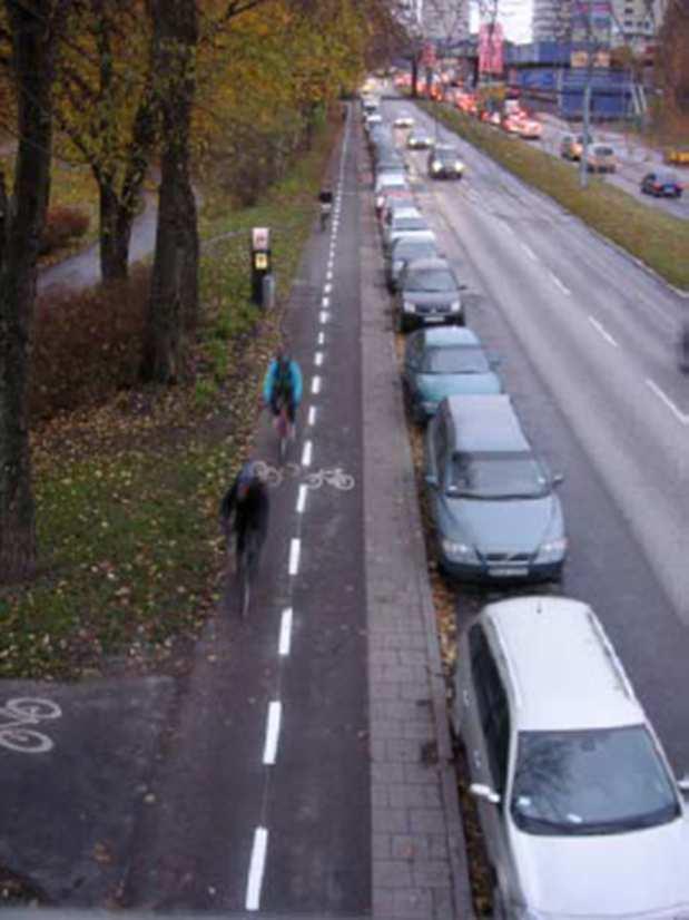 CYKELSYMBOLER SOM INTE STICKER UPP Cykelsymbolerna är ofta 3-4 millimeter