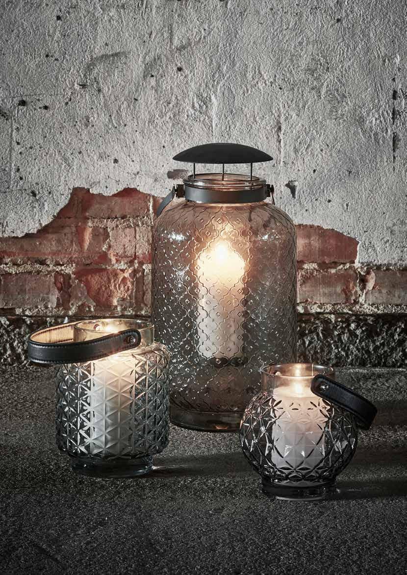 GLASLYKTA ROMB Ljuslykta från Bercato i grått glas med