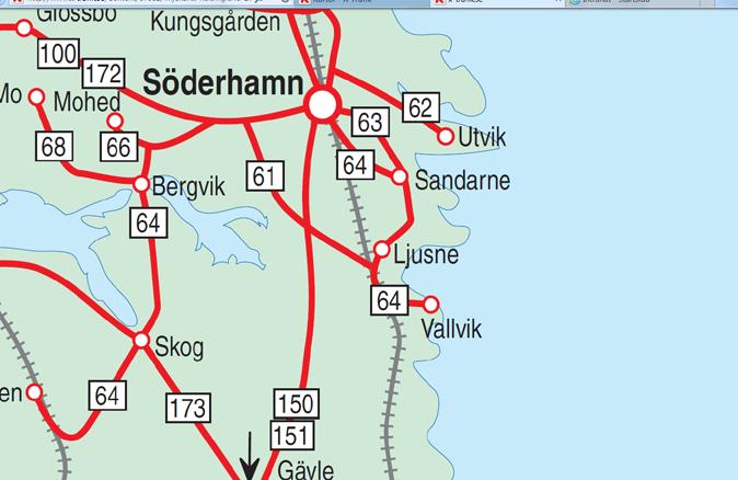Vallviks massaindustrisamhälle är ett av flera i länet, men det bäst bevarade av sin typ. Sulfitfabriken anlades 1907-08 på en tidigare helt obebyggd udde ut mot havet.
