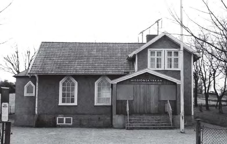 ANGEREDS MISSIONSKYRKA Missionskyrkan från nordväst 1962.