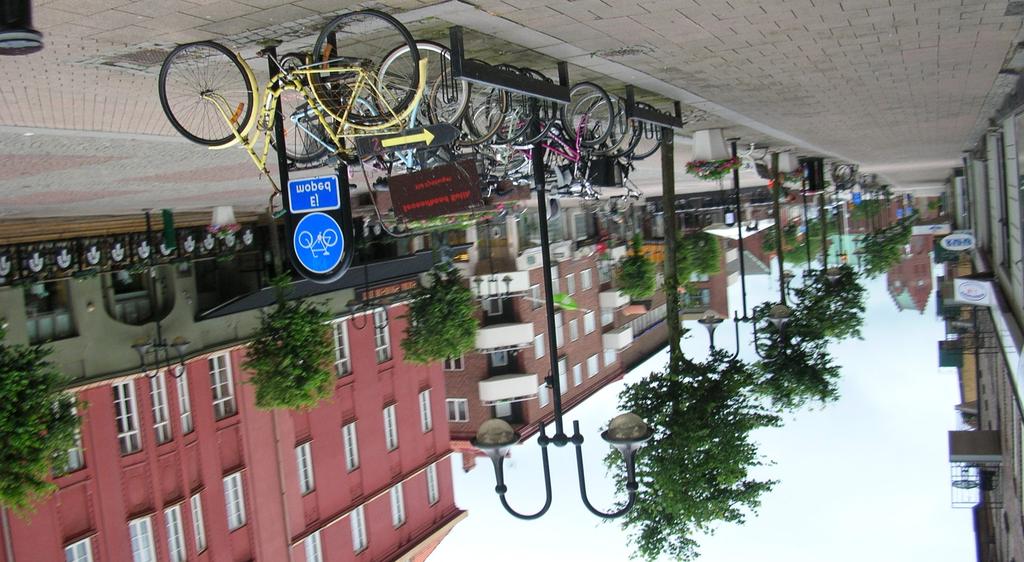 Delstrategi: Cykeltrafik KOMMUNEN SKA VERKA FÖR: Fler beteendepåverkansåtgärder, Mobility Management, för att öka andelen resor med cykel Att nya bostäder byggs inom 15 minuters cykelväg från centrum