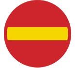 Grundläggande trafikregler: Att alltid använda cykelbana om den finns eller stanna vid rödljus förstår de flesta redan.
