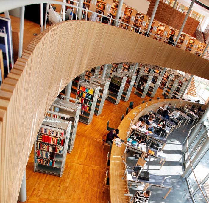 HÖGSKOLAN OCH STUDIERNA Välj själv campus eller distans HÖGSKOLAN OCH STUDIERNA Att studera med funktionsnedsättning Högskolan i Gävle erbjuder olika pedagogiska stödformer för studenter med