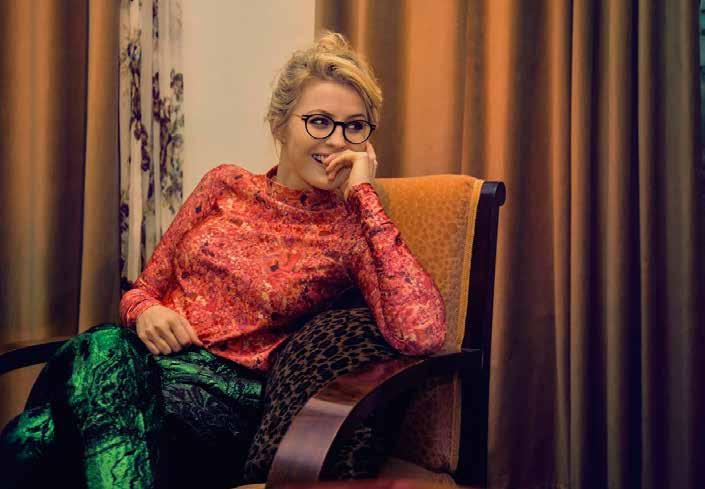 18 19 EDDA MAGNASON NILS NISSE LANDGREN Foto: Simeon Frohm Foto: Steven Haberland Musik från Eddas tre egna kritikerrosade album Nyskriven musik och sceniska överraskningar Period: 9 18 mars Speltid: