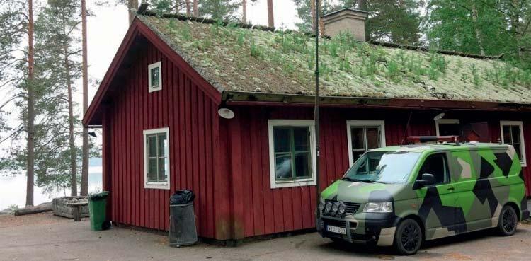 GKA:s fieldday vid Svartvikstugan Svartviksstugan, fredagen den 5/9-2014 kl19.00 Fyra glada amatörer från GKA (Gävle Kortvågsamatörer SK3GK) kliver på i stugan.