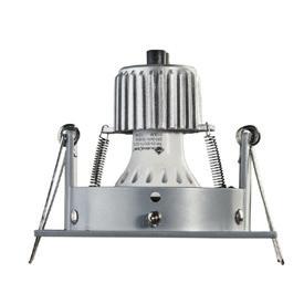 Nr Max 50 GU10 194,00 90x90 Vit AM54527 Max 50 GU10 194,00 90x90 Grå AM54528 Deep_Q Adjustable Ställbar spotlight i lackerad aluminium,
