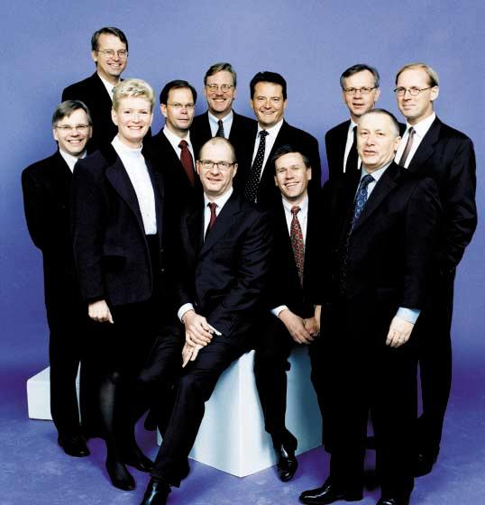 Från vänster: Eero Leskinen, Hans Johansson, Anna Bernsten, Åke Sund, Matti Virtaala, Bo Dankis, Carl-Henric Svanberg, Clas Thelin, Göran Jansson, Geoff Norcott och Ulf Södergren.