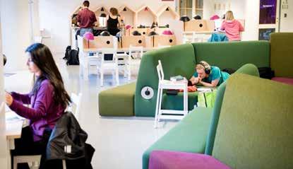 12 Biblioteket ett andra vardagsrum Karolinska Institutets universitetsbibliotek (KIB) finns både på campus Flemingsberg och campus Solna.