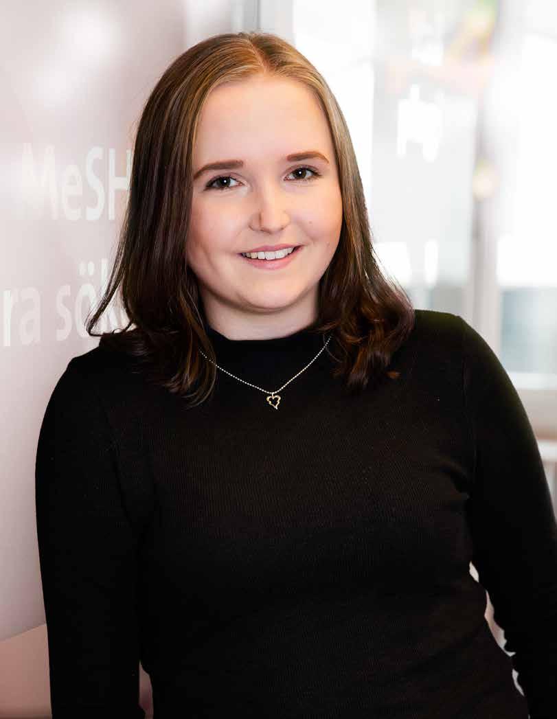 På universitetet Josefine Karlsson Student på Röntgensjuksköterskeprogrammet Eftersom jag är intresserad av att jobba kreativt och samtidigt är intresserad av teknik så drogs mina ögon till