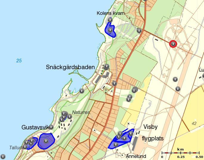 Rapportsammanställning 1973 genomfördes en arkeologisk undersökning av en stensättning från yngre stenålder, belägen exakt 1 km nordnordost (NNO) om det stora gravfältet vid Annelund i Visby.