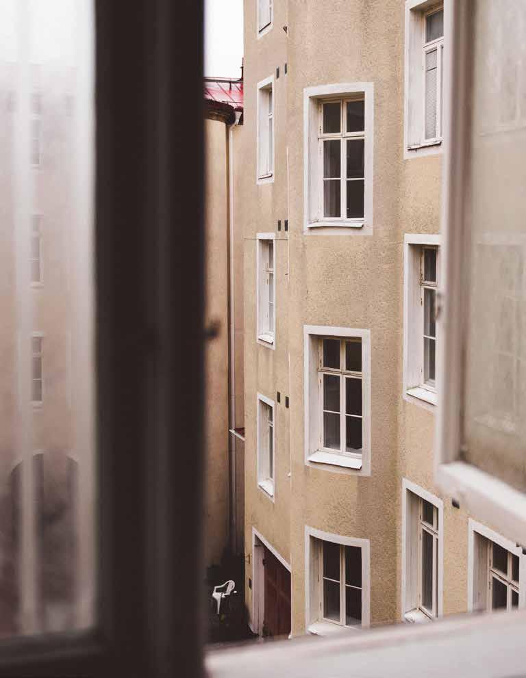 BOENDE Boenden som ger trygghet i en osäker värld Räddningsmissionen driver boenden för personer med psykisk funktionsnedsättning, olika former av boendestöd och boenden för ensamkommande barn.