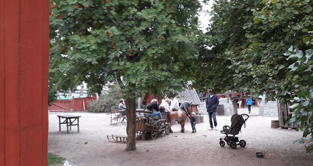 Torget vid kommunhuset Vore det tex en tillgång