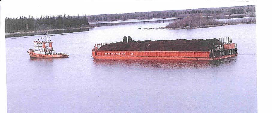 Bogserfartyget TUG NESTOR - LAOV5 - med pråmen