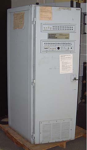 ARPANET var den första nätverk som fungerade med tekniken "packet switching"