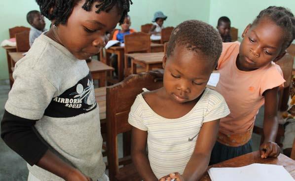 Foto: Alexandra Schultz Trygghet och rättigheter för barn och ungdomar, Moçambique I Moçambique finns omkring 2 miljoner föräldralösa barn och ca 22 000 barn bor utan någon vuxen.