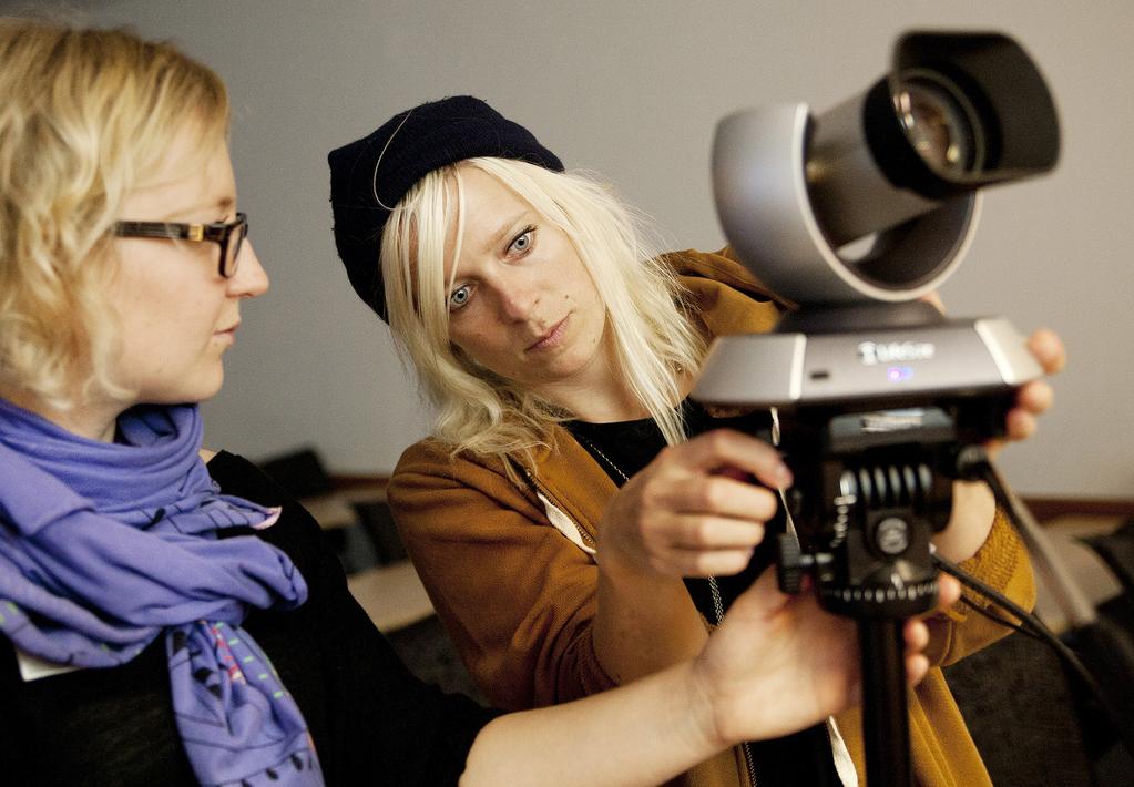 FOTO: FRIDA LENHOLM Vad drömmer du om att lära dig? Har du väl satt ord på din dröm så är nästa steg enkelt. Kanske har ABF redan en färdig kurs eller studiecirkel i just ditt ämne?