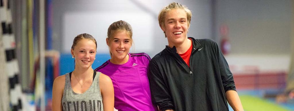IDROTTSUTBILDNING Lokal idrottsutbildning (LIU) 300 GYMNASIEPOÄNG BADMINTON FOTBOLL FRIIDROTT FUNKTIONELL FITNESS HANDBOLL INNEBANDY OLYMPISK TYNGDLYFTNING SIMNING STYRKELYFT MÄNNISKAN & ATLETEN