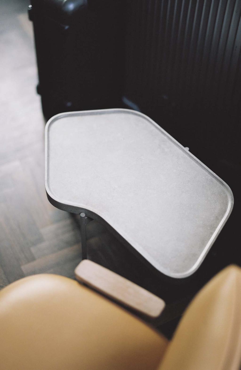 30 Pond table and
