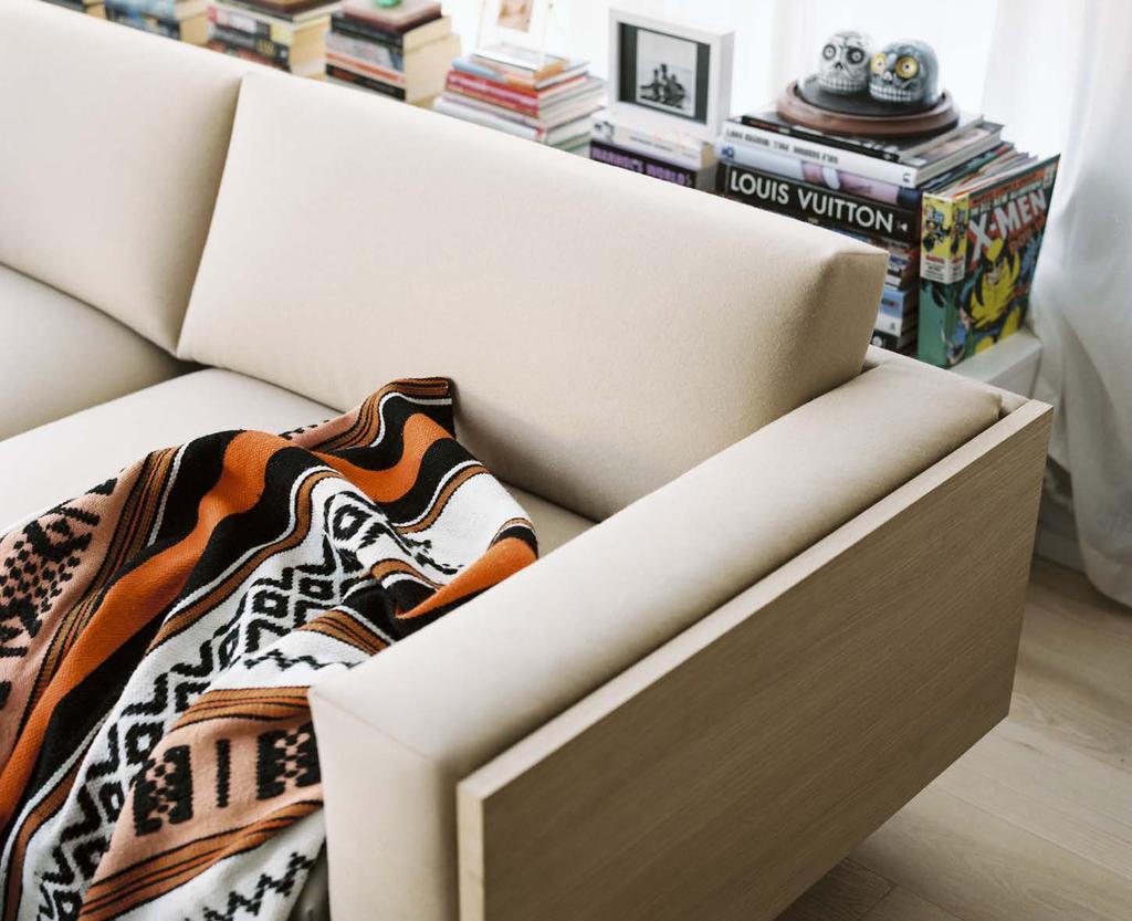Förster. Wood sofa.