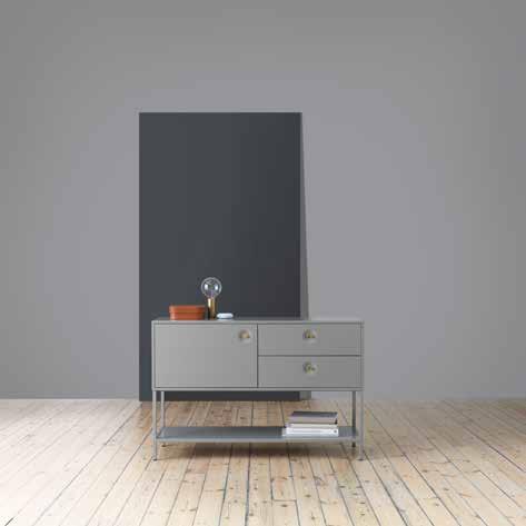 /VITI SIDEBOARD 120 CM VITI SIDEBOARD 120 CM Vit/Ek/Krom 809 730 90-10 120x42x80 13510:- Vit/Ek/Mässing 809 730 90-20 120x42x80 13510:- Vit/Vit/Krom 809 730 90-30 120x42x80 13510:- Vit/Vit/Mässing