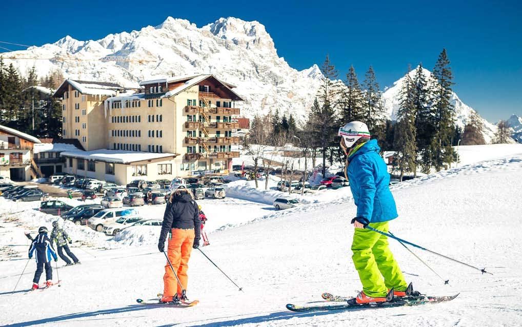Cortina d Ampezzo Hotel Villa Argentina - Pocol -200kr/person Gäller bokning som görs före 2017-09-04 Besök det fantastiska skidområdet i Cortina d Ampezzo.