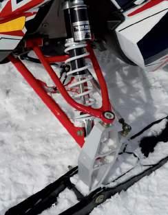 färre hål för snön. I och med dom nya och stabila Powder Ttrac fotstegen på RMK känns det inte omöjligt att även Switchback Assaulten får ta del av dessa i framtiden.
