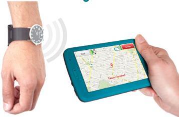 Den högra sulan är den som har GPS-sändare GPS-sändaren sitter på ett klockarmband som kan monteras på egen klocka eller på en medföljande analog klocka.
