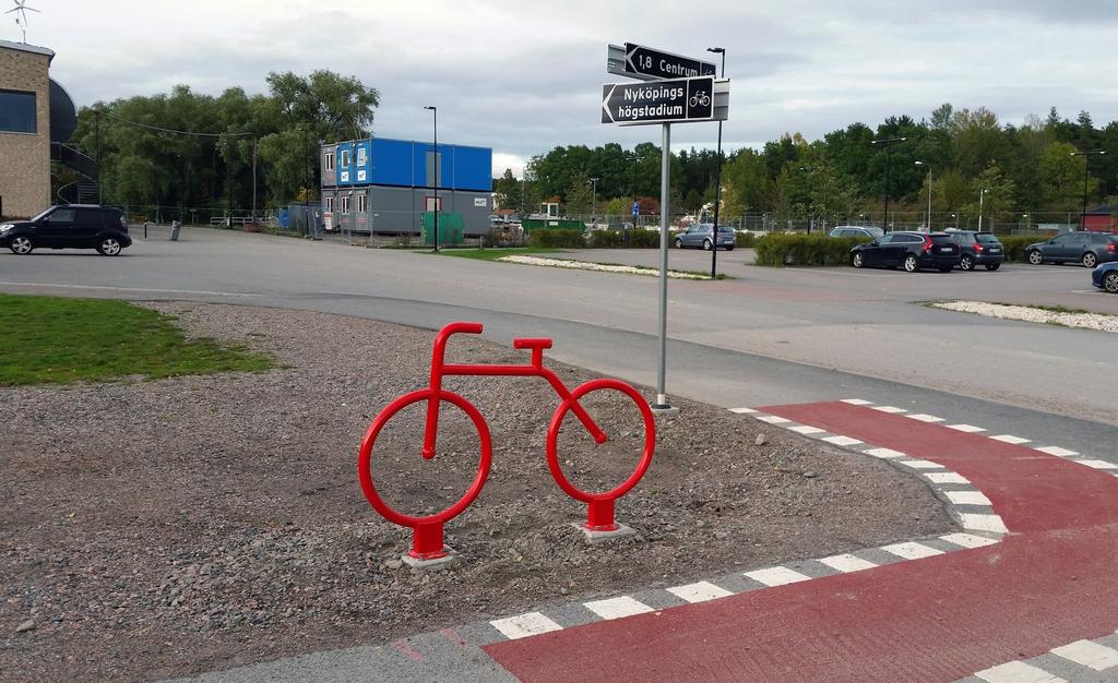 3 Utveckling av gång- och cykelinfrastrukturen Första stycket: Med cykel på tåg klarar man även långa resor med cykel (i kombination med tåg).