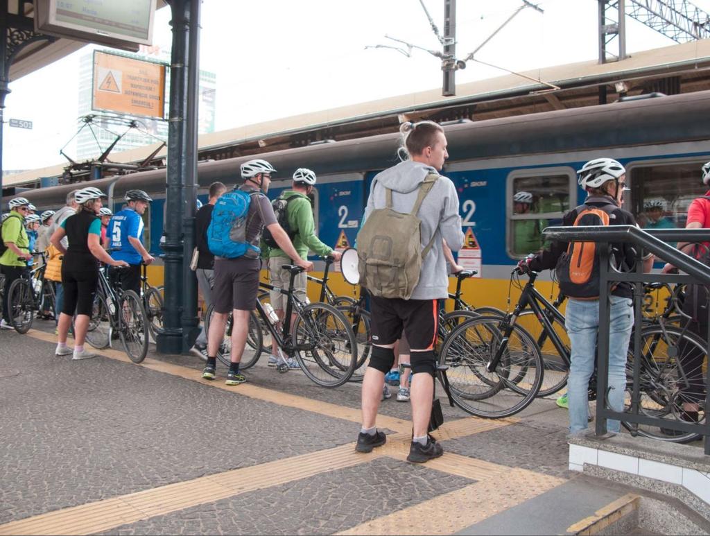 Avsnitt 10 Indikatorer Ett bra mått på en cykelbanas kvalitet är att mäta andelen nya eller ombyggda cykelbanor som utförts med högsta standarden med avseende på framkomlighet, snabbhet, underhåll.