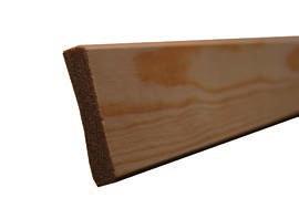 Garderober: Garderober, linneskåp, städskåp i omfattning enligt ritning. Vit slät lucka (Arkitekt vit). Knopp Point rostfri. K-Höjd (2118 mm).