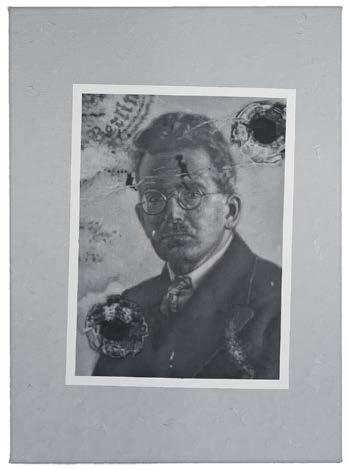 »Seeker«Porträttet av Walter Benjamin, en tysk filosof som intresserar honom, har han gjort efter en passbild. Jane Morris, prerafaeliternas sällsamt vackra modell, är också avbildad.