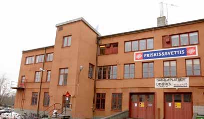 friskissvettis.se/orebroörebro ENERGIN FLÖDAR PÅ POWER HOUR Styrka, kondition och massor med energi. Helen Söderberg, träningsansvarig, berättar om passet som ger dig en riktig genomkörare.